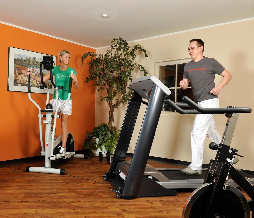 Hotel & Restaurant Wastlwirt Sankt Michael im Lungau Ngoại thất bức ảnh