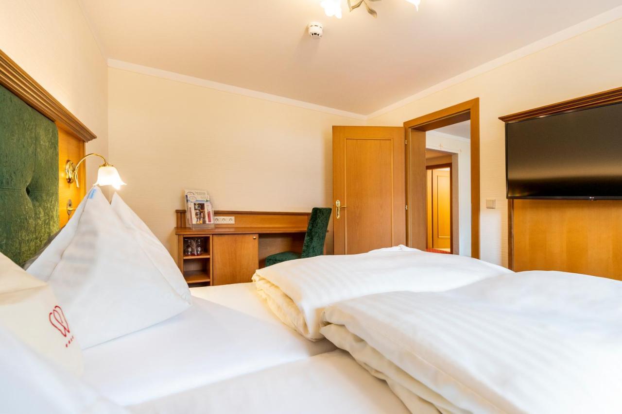 Hotel & Restaurant Wastlwirt Sankt Michael im Lungau Ngoại thất bức ảnh