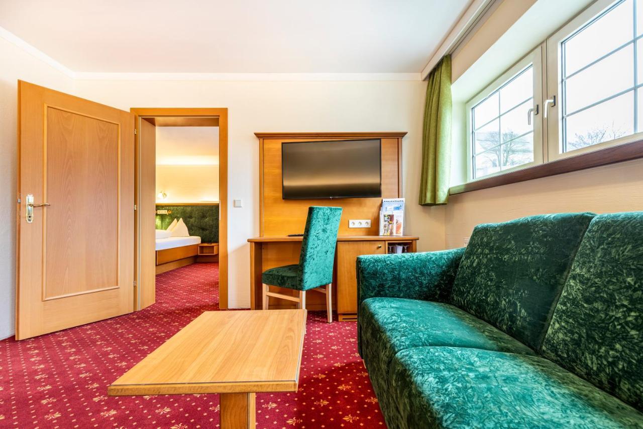 Hotel & Restaurant Wastlwirt Sankt Michael im Lungau Ngoại thất bức ảnh